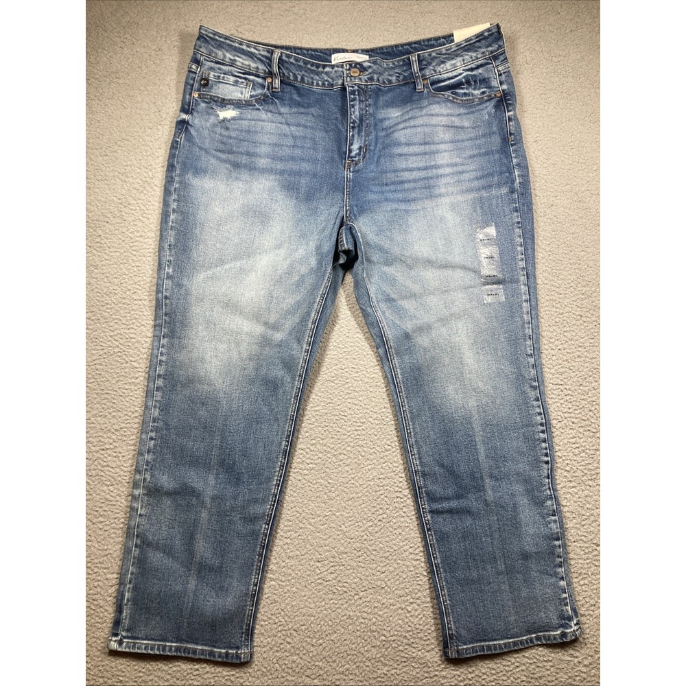 Can Can Jeans‎ Women's Plus 24x30 Blue Straight Light Wash Distressed Stretch
